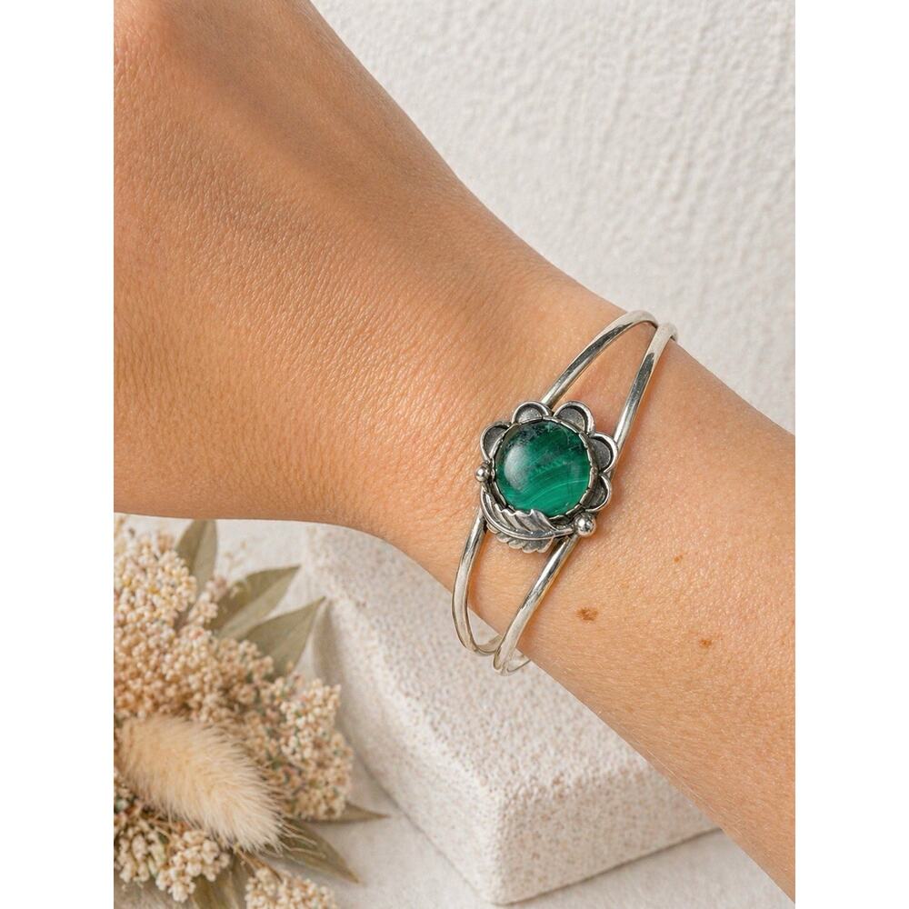Navajo Malachite Cuff Bracelet Sterling Silver Green Flower Native Southwestern - Picture 3 of 12